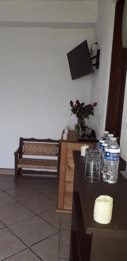 Posada Ehecaltepetl Calli Tepoztlán Buitenkant foto